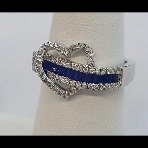 Sterling Silver Exotic Heart Blue Sapphire CZ Ring - Picture 4 of 5